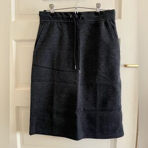 NWT Inherit Co Serena Skirt Heathered Black